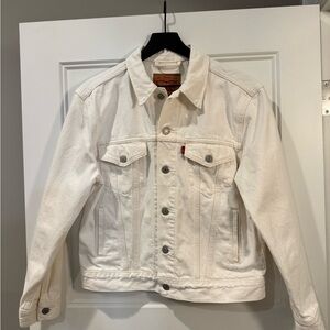 Levi Strauss & Co. Cream denim jacket, size S. Never worn, new without tags.